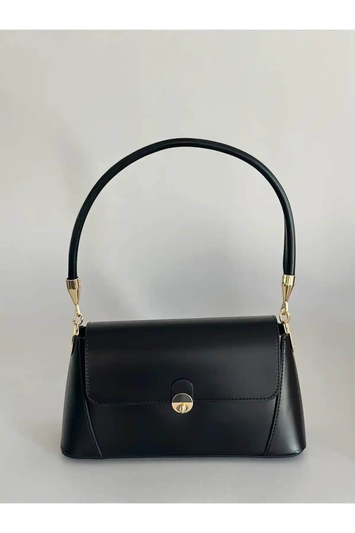 Boutiquehaki Caryle ve Mybag Suni Deri Çanta Karşılaştırması Günlük Kullanım İçin
