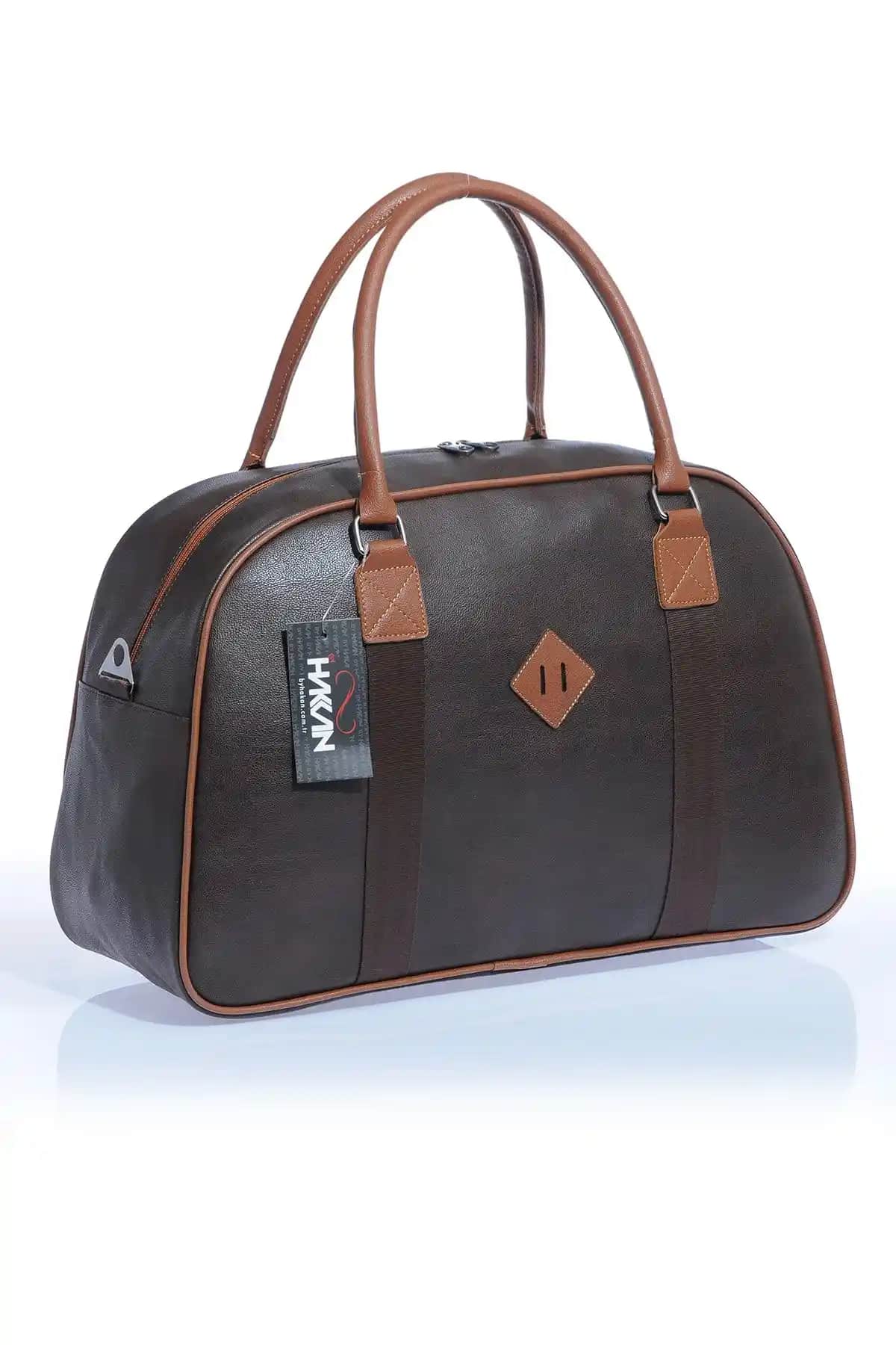 By Hakan Gk25 Klasik Seyahat Valizi ve Unisex Spor Çantası Karşılaştırması