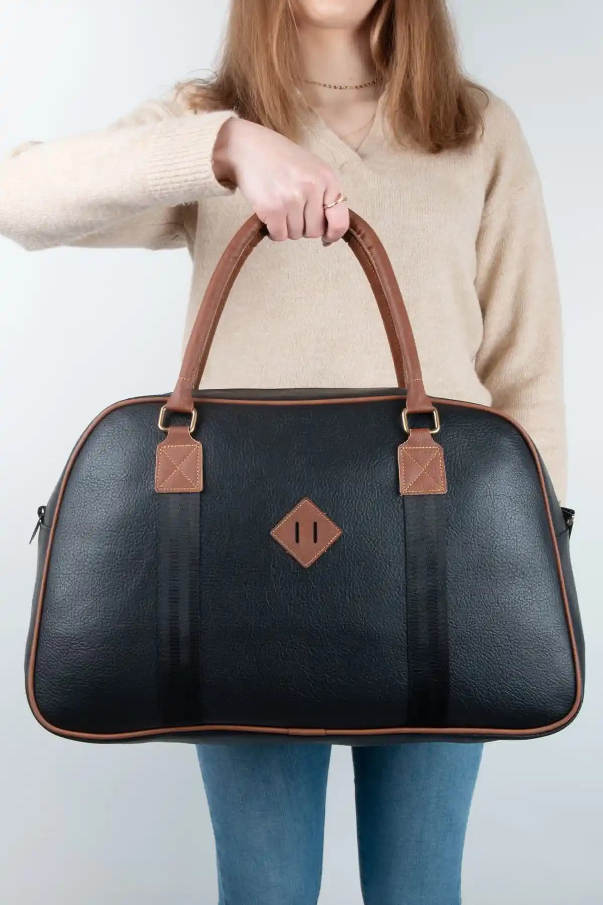 By Hakan Gk25 ve OBAY LİFE Seyahat Çantaları Karşılaştırması