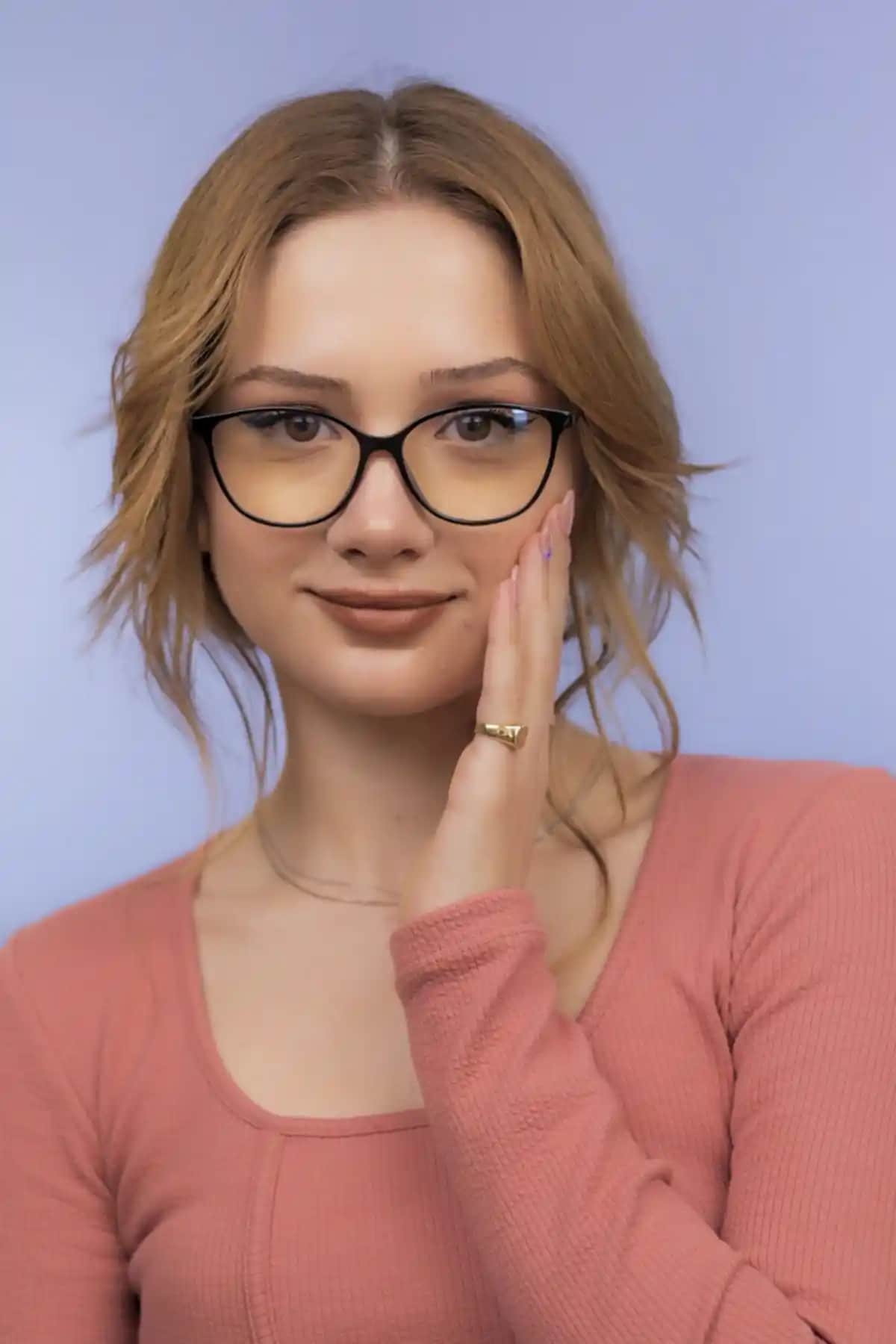 Cabrilla Orion ve CLAES Kai Mavi Işık Gözlükleri Karşılaştırması ve Özellikleri