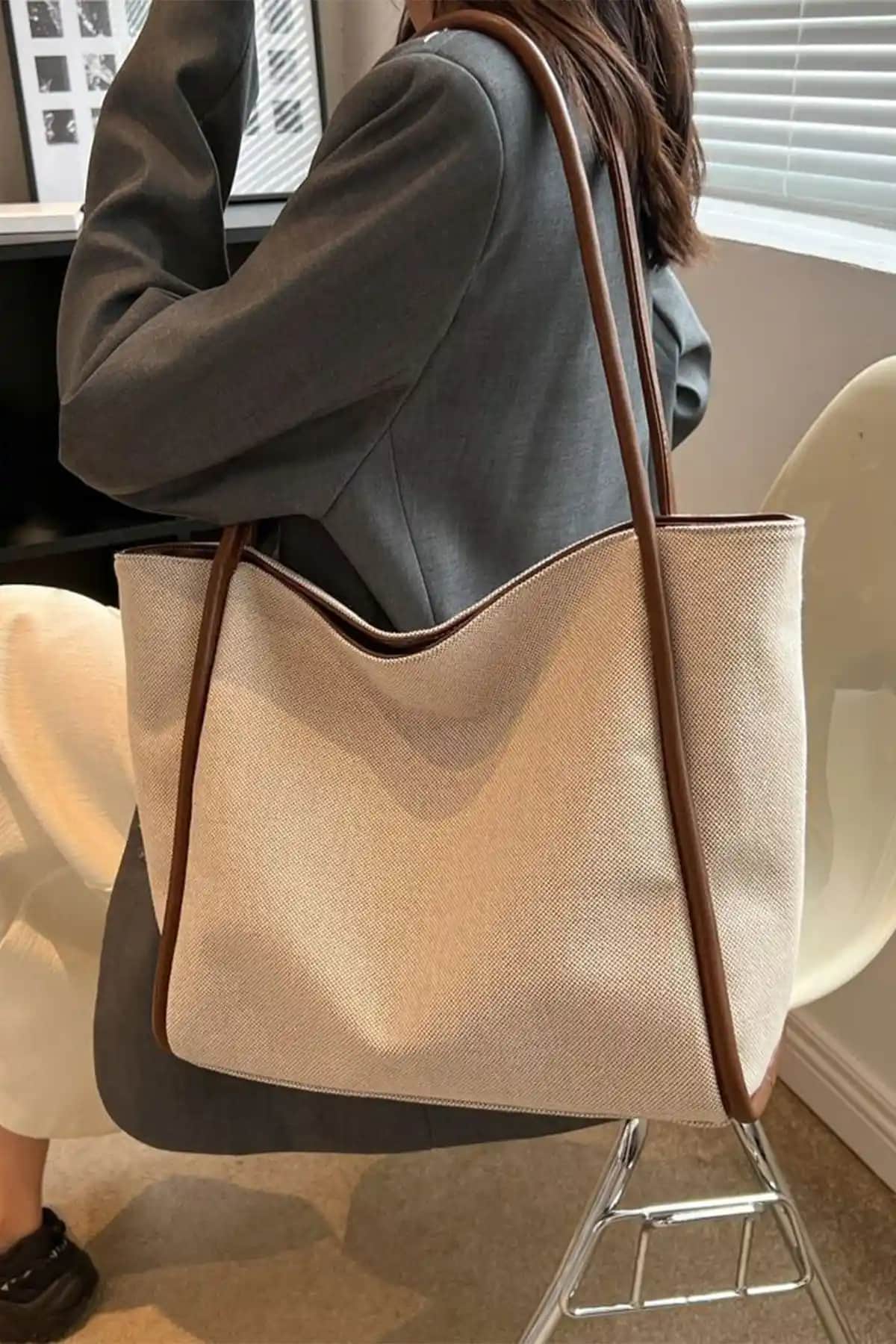 Çanta Karşılaştırması: BAHELS Kanvas Omuz Çantası ve DENSİLA Makyaj Çantası Özellikleri