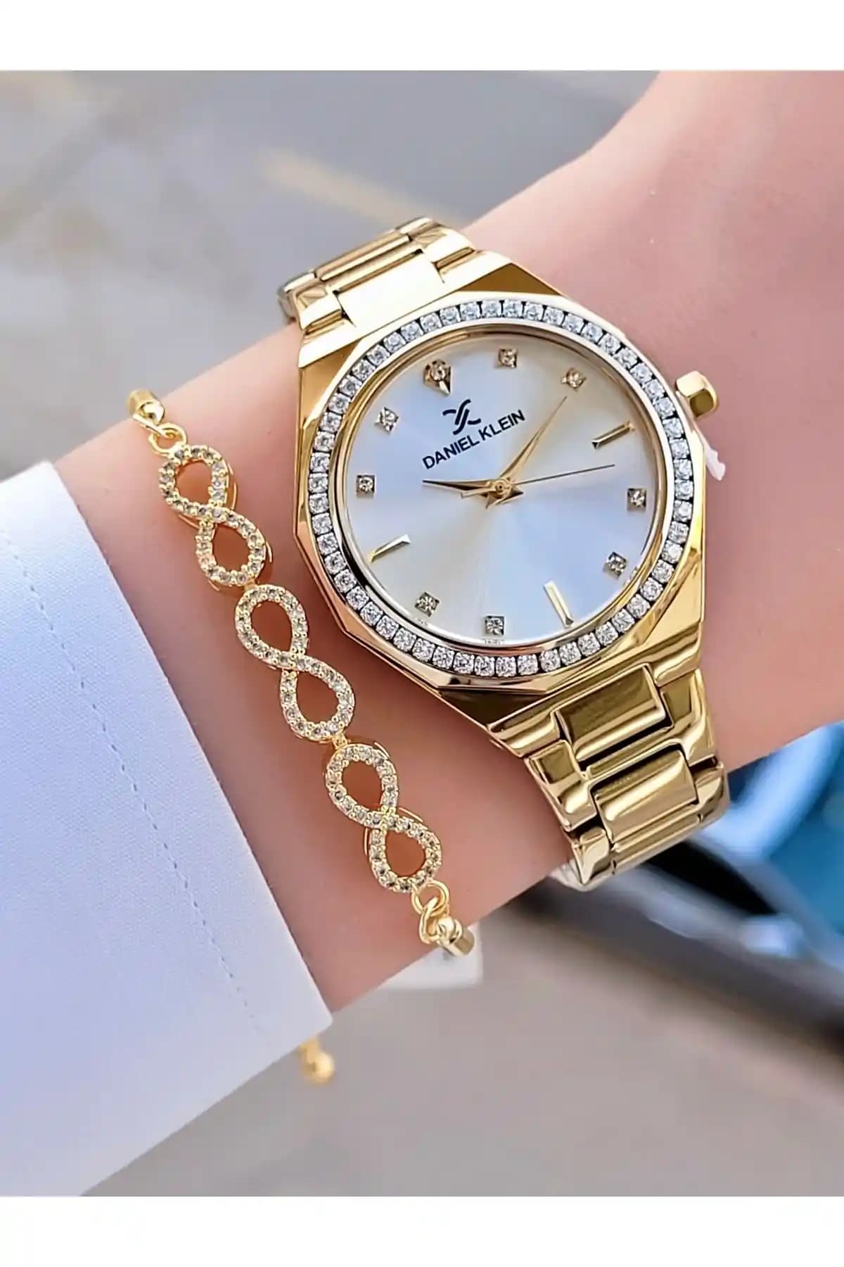 Daniel Klein Kadın Kol Saatleri Karşılaştırması: Şık ve Fonksiyonel Modeller