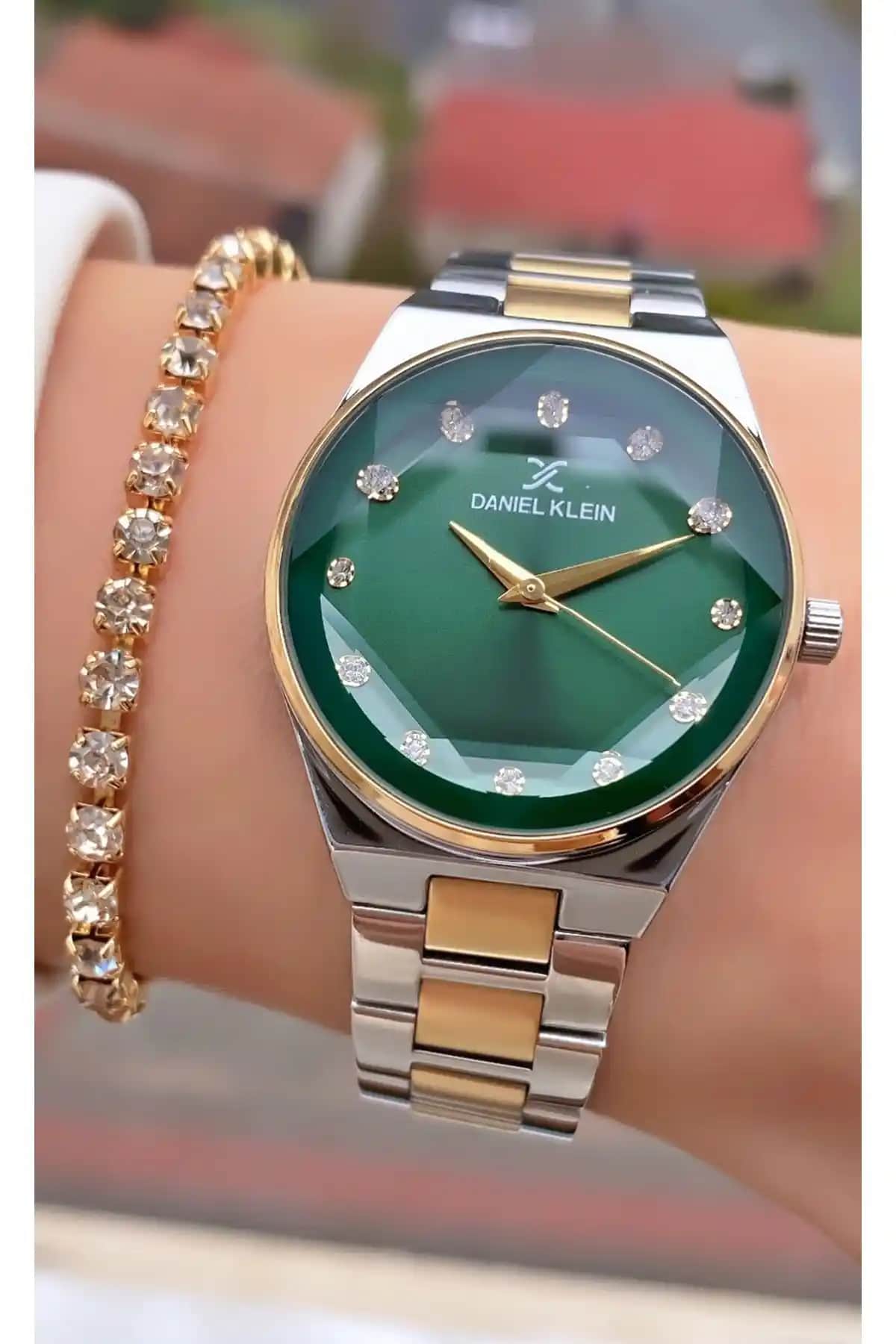 Daniel Klein Kadın Saatleri Karşılaştırması: Şık ve İşlevsel Modellerin Özellikleri