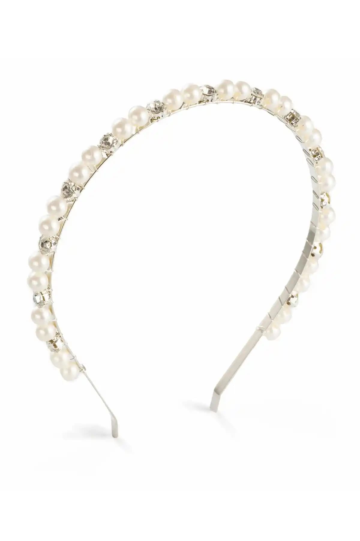 Doinua Nell Sırataş Incili ve Modernist Zirkon Taşlı Çift Sıralı Gelin Tacı Karşılaştırması