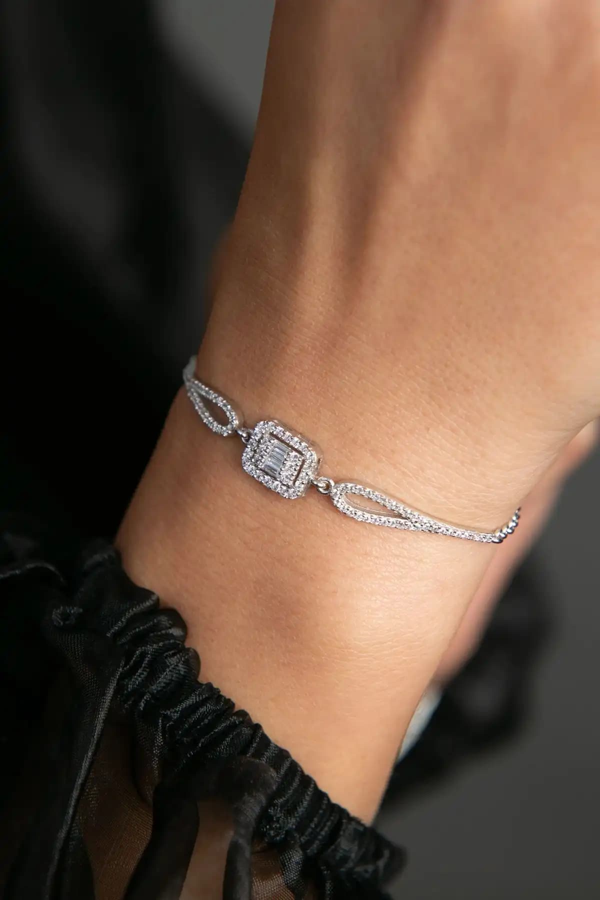 Elika Silver ve LINTERNA 925 Ayar Gümüş Bileklik Karşılaştırması ve Özellikleri 1