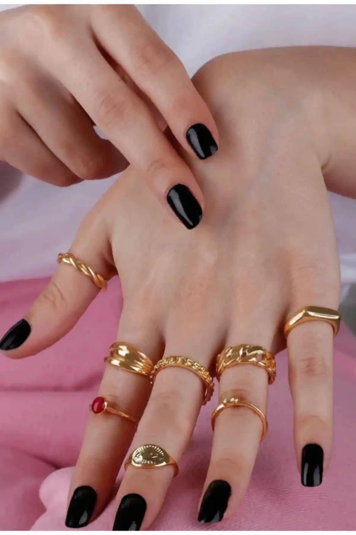 Ervalina Yüzük Setleri Karşılaştırması: 8'li Burgu ve Mine Taşlı ile 9'lu Eklem Yüzükleri