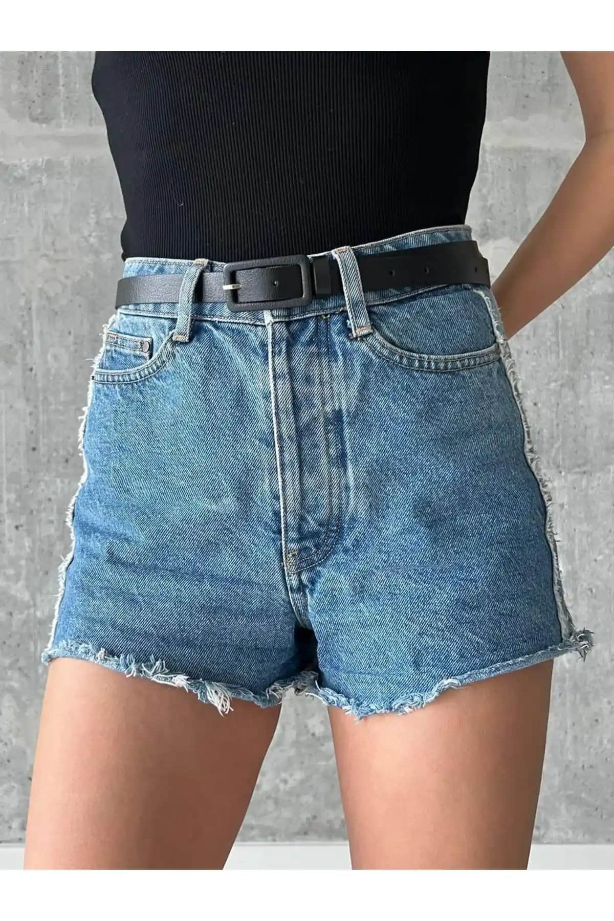 Fiori Dikdörtgen Kaplama Tokalı ve Gradelli Kadın Kemerleri Karşılaştırması