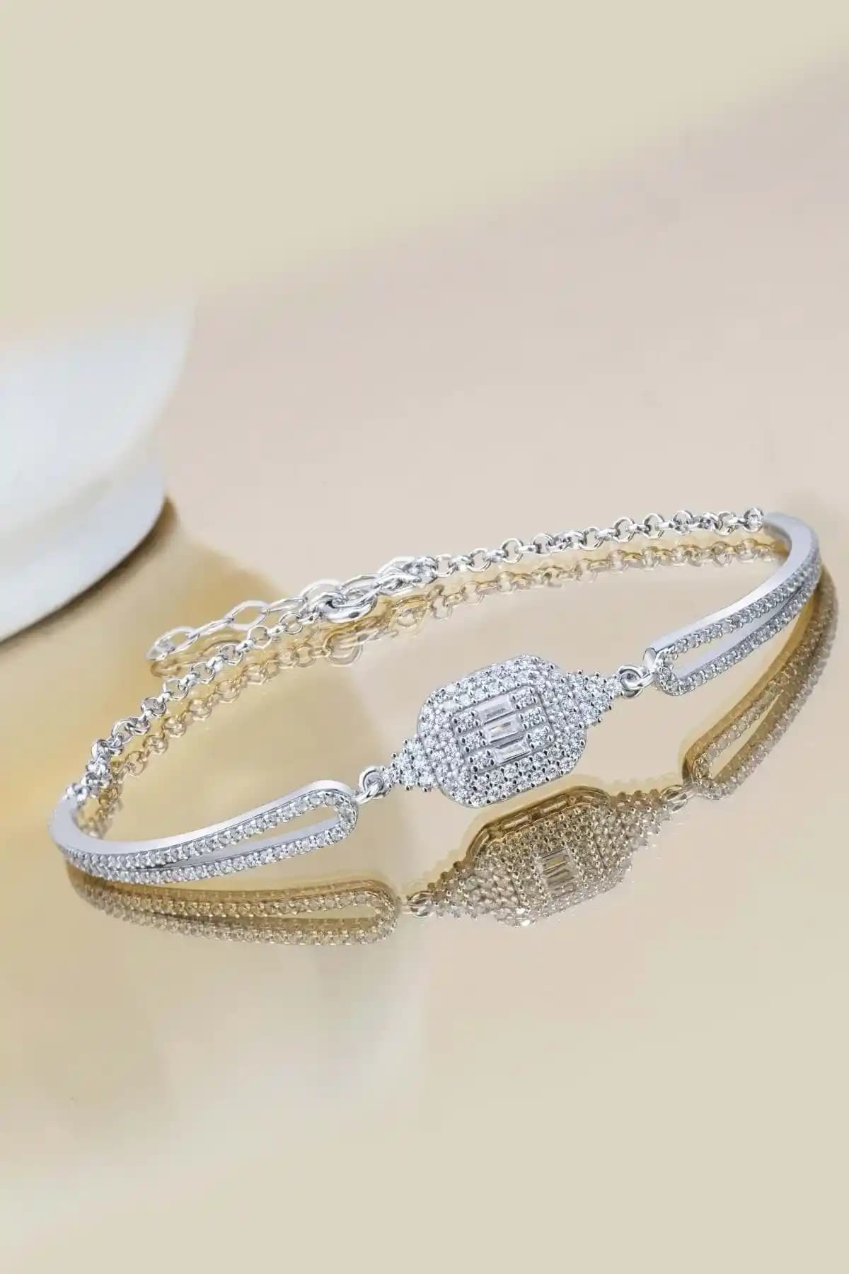 Gümüş Bileklik Karşılaştırması: By More ve Else Silver Modellerinin Özellikleri