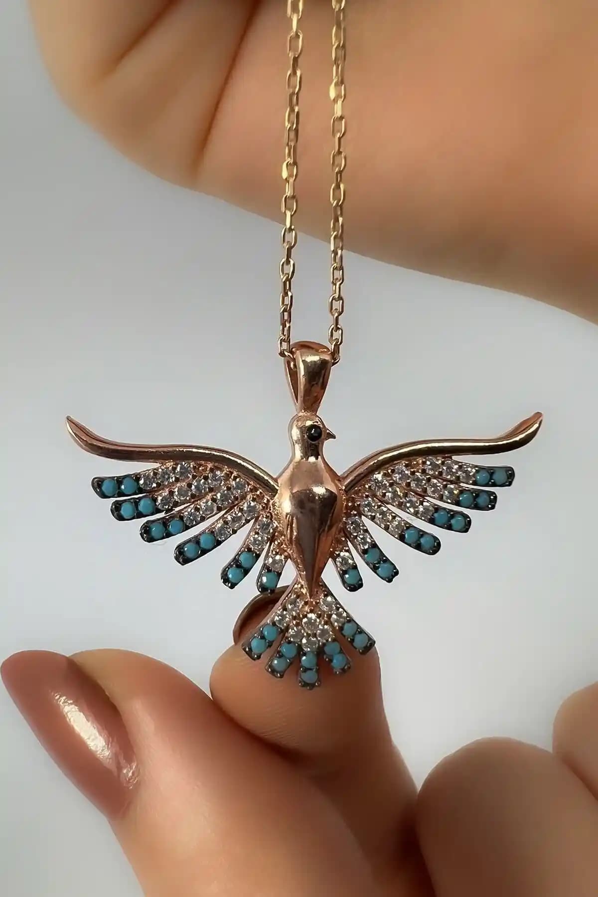 Gümüş Takı Karşılaştırması: ADA Life Gümüş ve Silvano Jewelry Ürünleri Analizi