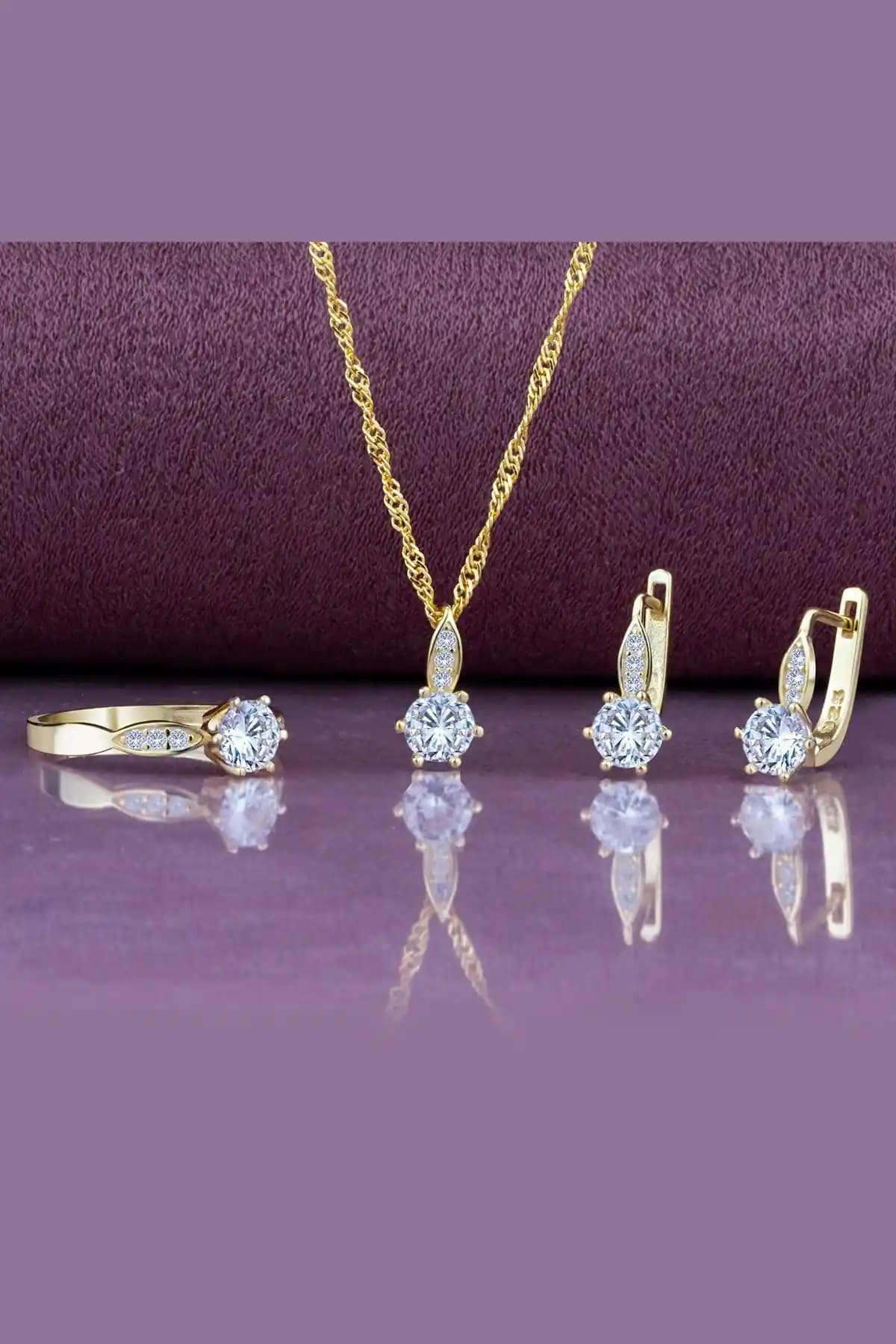 Gümüş Takı Setleri Karşılaştırması: Else Silver ve LINTERNA Modelleri Analizi