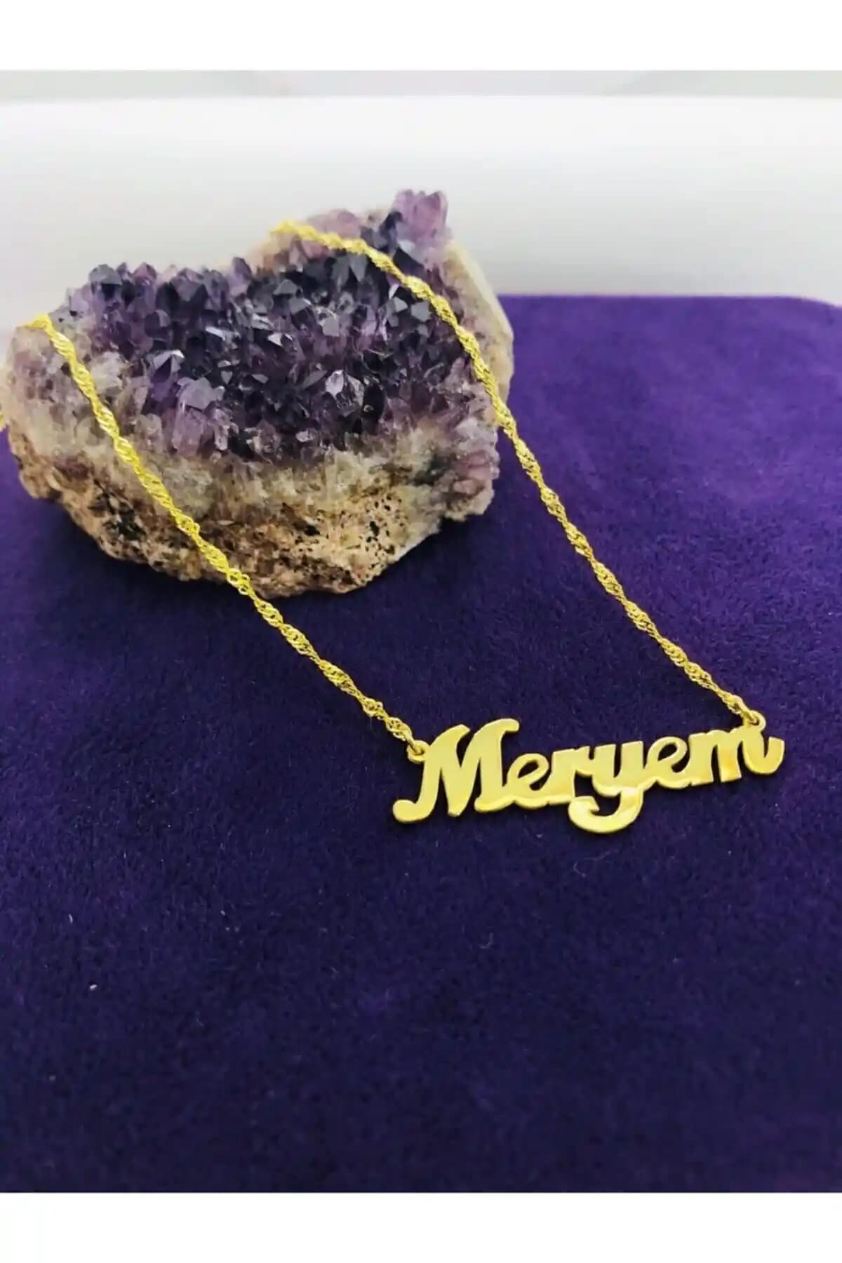 Gümüşevibyunus ve Özgür Takı Gümüş Kolye Karşılaştırması ve Seçim Rehberi