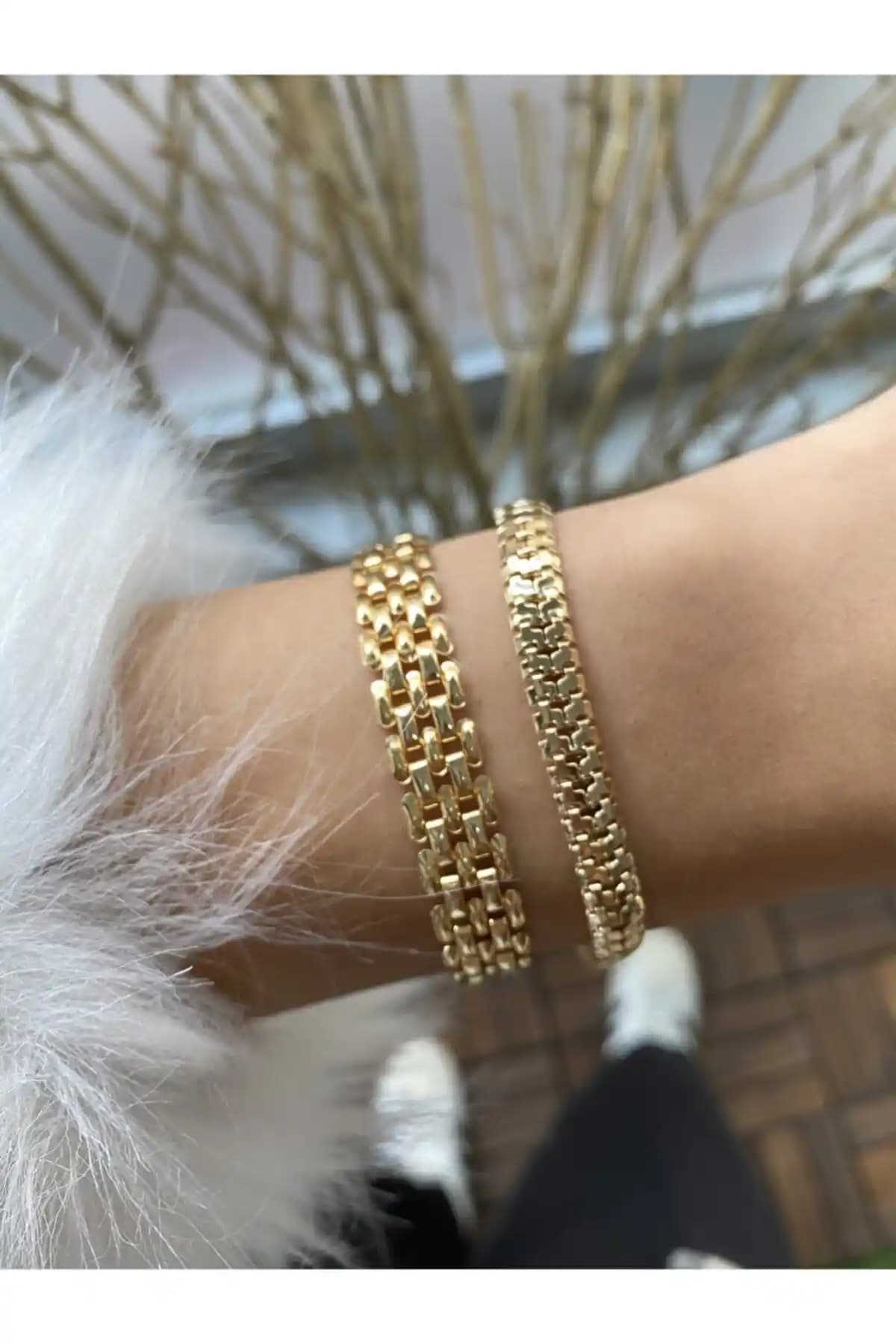 Jenny Daphne ve KBC STORE Olympea Bileklik Karşılaştırması