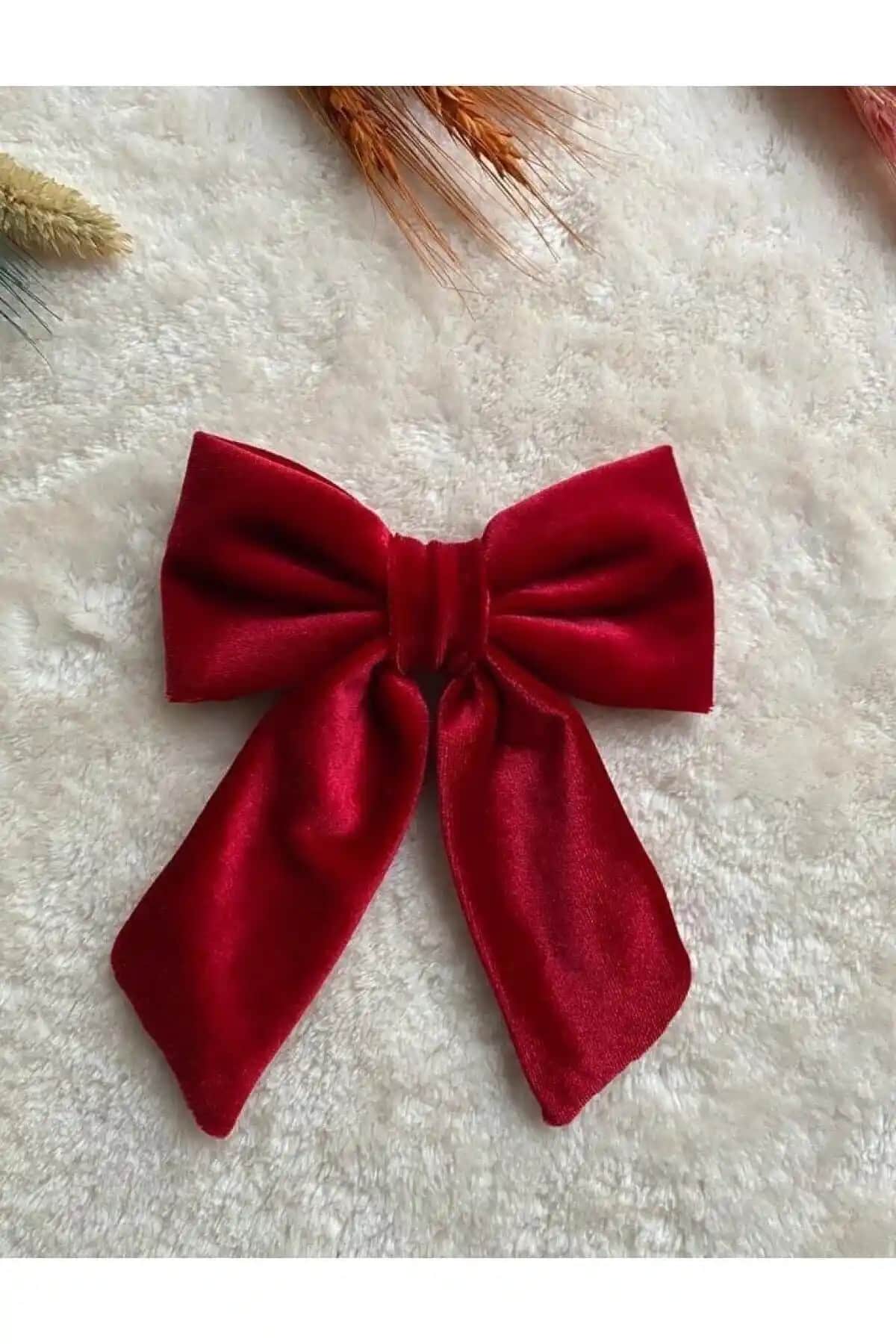 Kadife ve uzun boy fiyonk tokalar karşılaştırması: özellikler ve kullanıcı yorumları