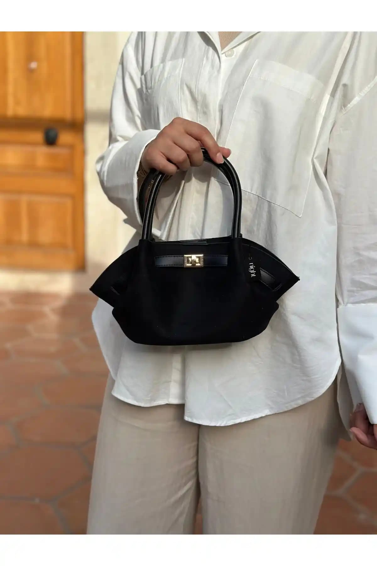 Kadın Çantası Karşılaştırması: Night Denise ve Night Paula Modellerinin Detaylı İncelemesi