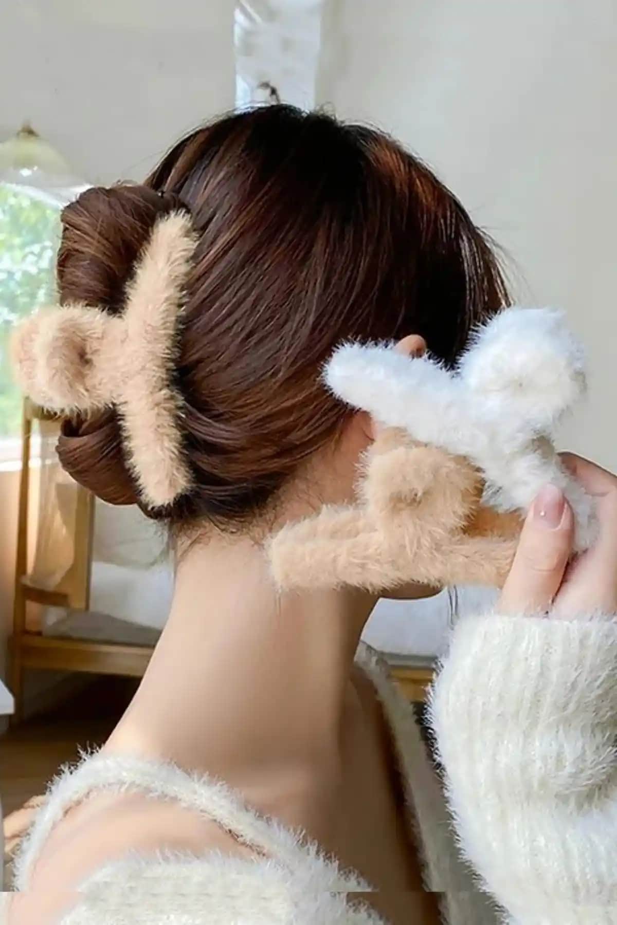 Kadın Peluş Mandal Toka Setleri ve Büyük Boy Peluş Toka Karşılaştırması