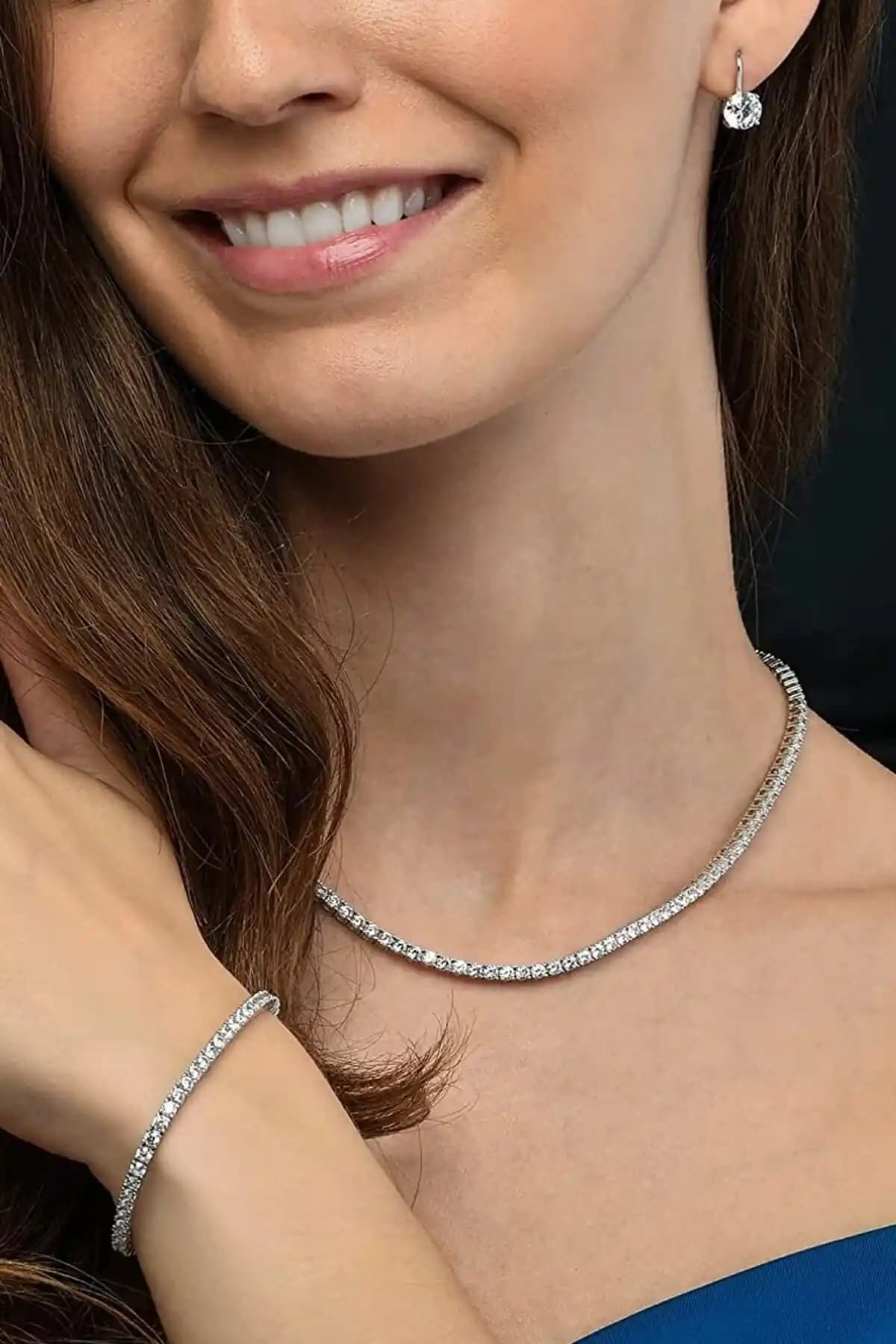 Kadın Zircon ve Gümüş Kolye Takı Setleri Karşılaştırması ve Seçim Rehberi