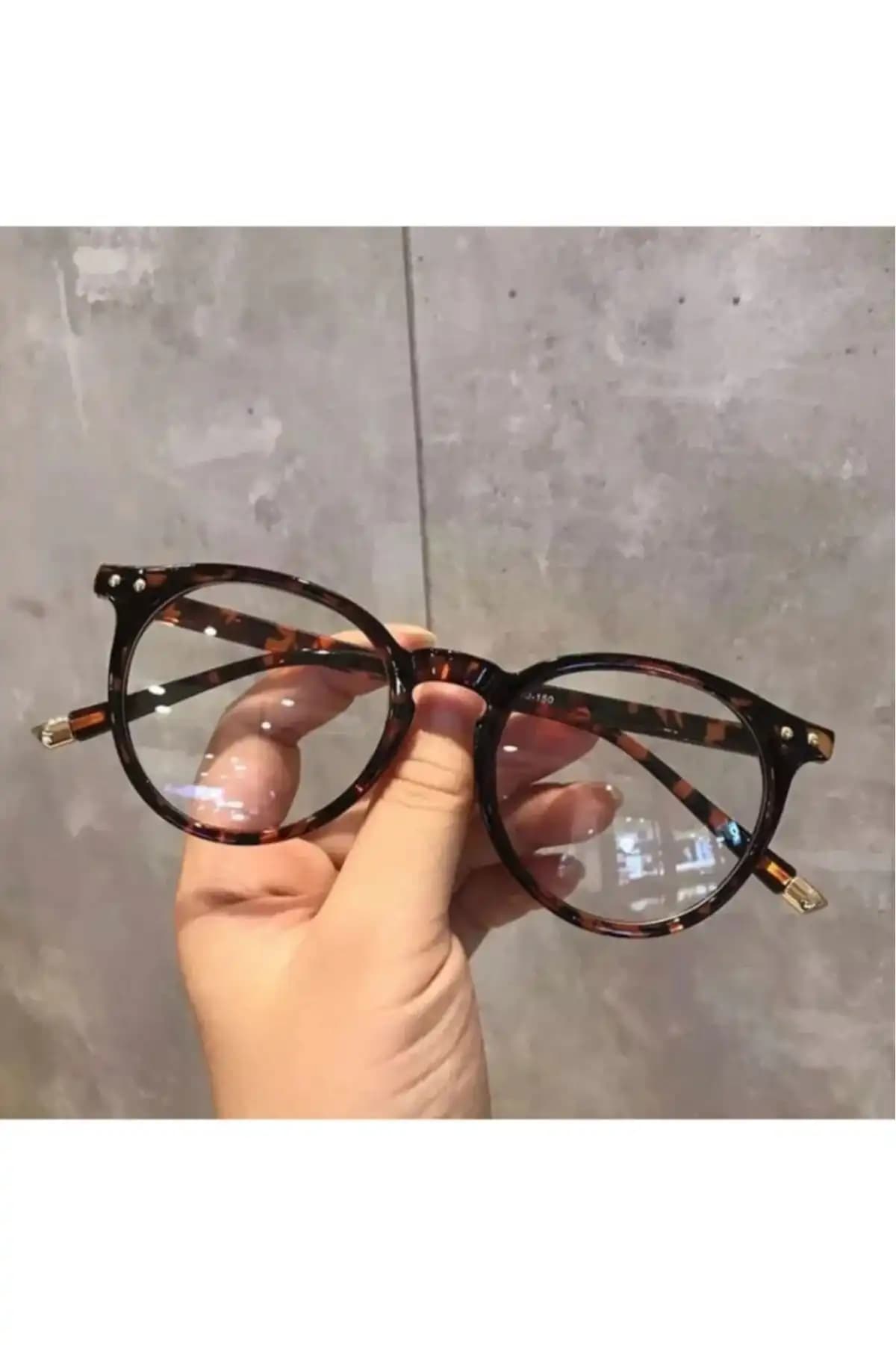 Karşılaştırma: CLAES Kai Leopard ve Modalucci Mavi Işık Gözlükleri 2