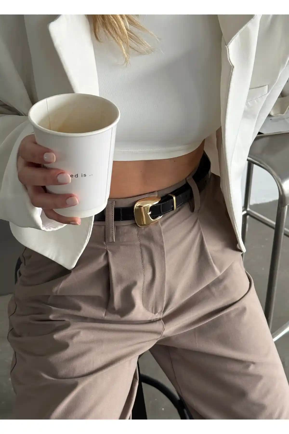 Kilimistanbul Bailey Gold ve Nora Basic Kemer Karşılaştırması ve Detaylı İnceleme