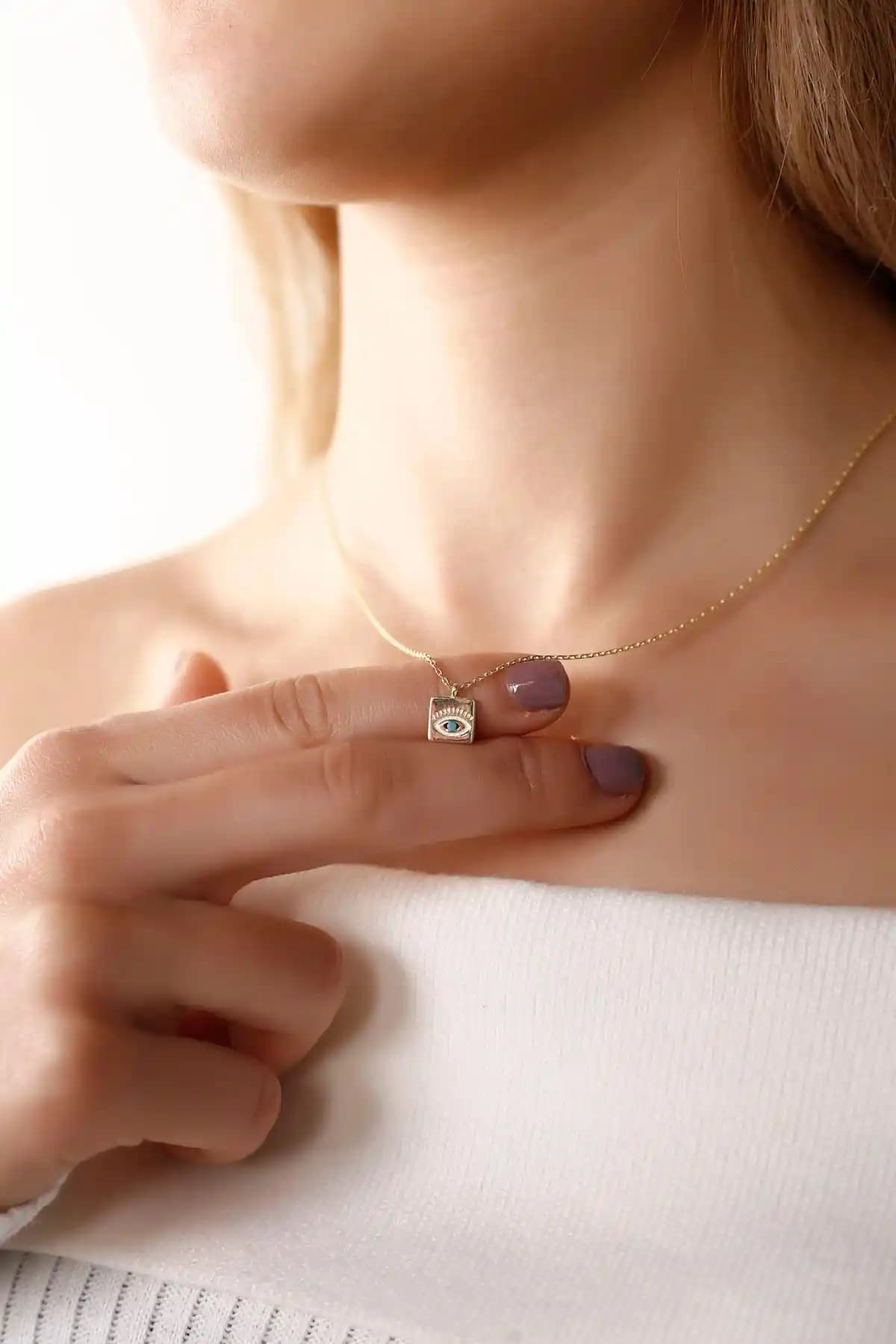 Lia Berto ve SILVANO 925 Ayar Güç Kolye Karşılaştırması: Tasarım ve Kalite Analizi