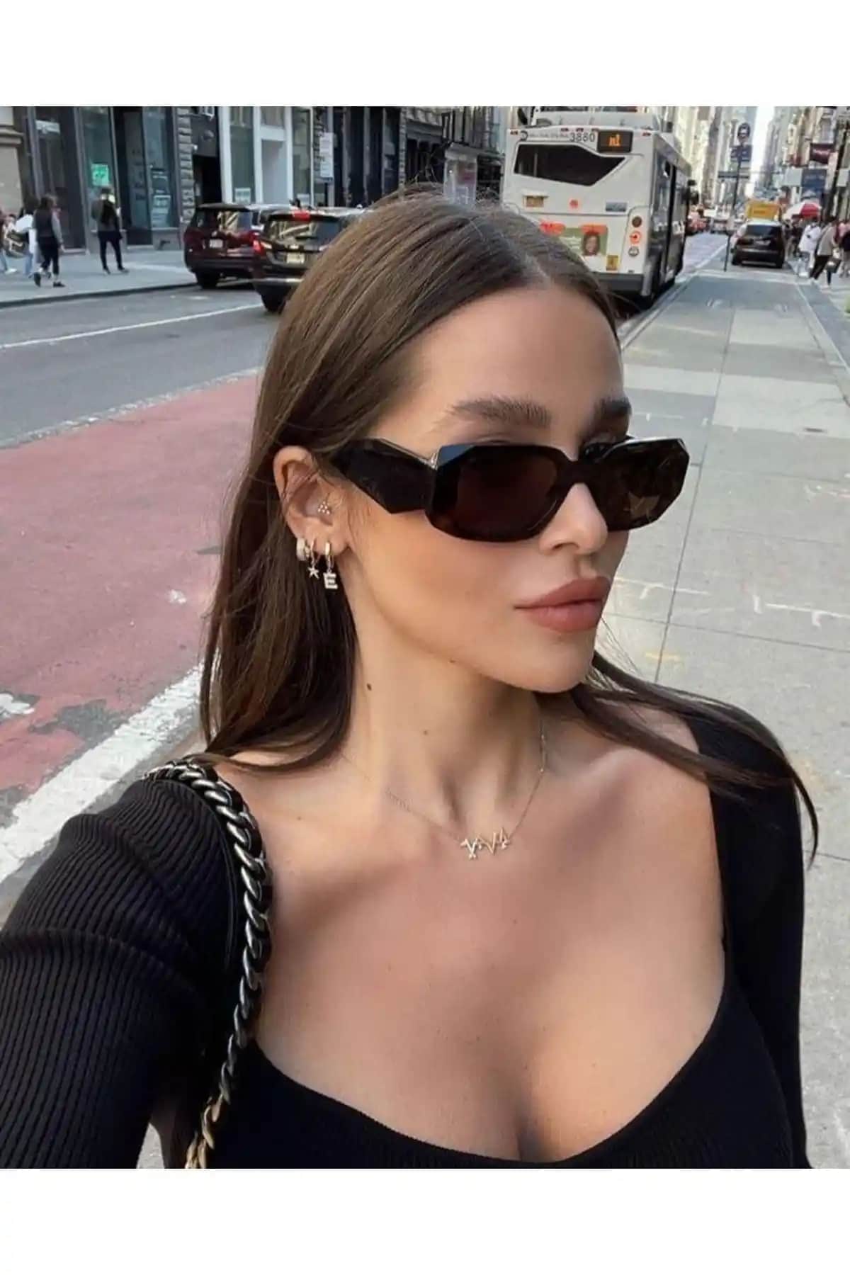 MACERATİ ve Mathilda Gözlükleri Karşılaştırması: Stil ve Konfor Analizi