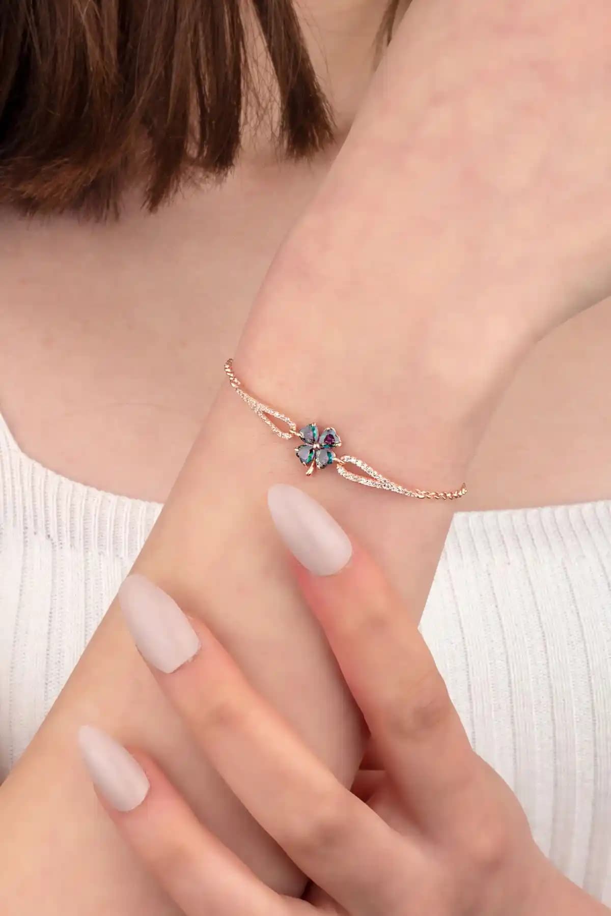 Miavi Silver 925 Ayar Gümüş Takılar Karşılaştırması: Bileklik ve Kolye Özellikleri