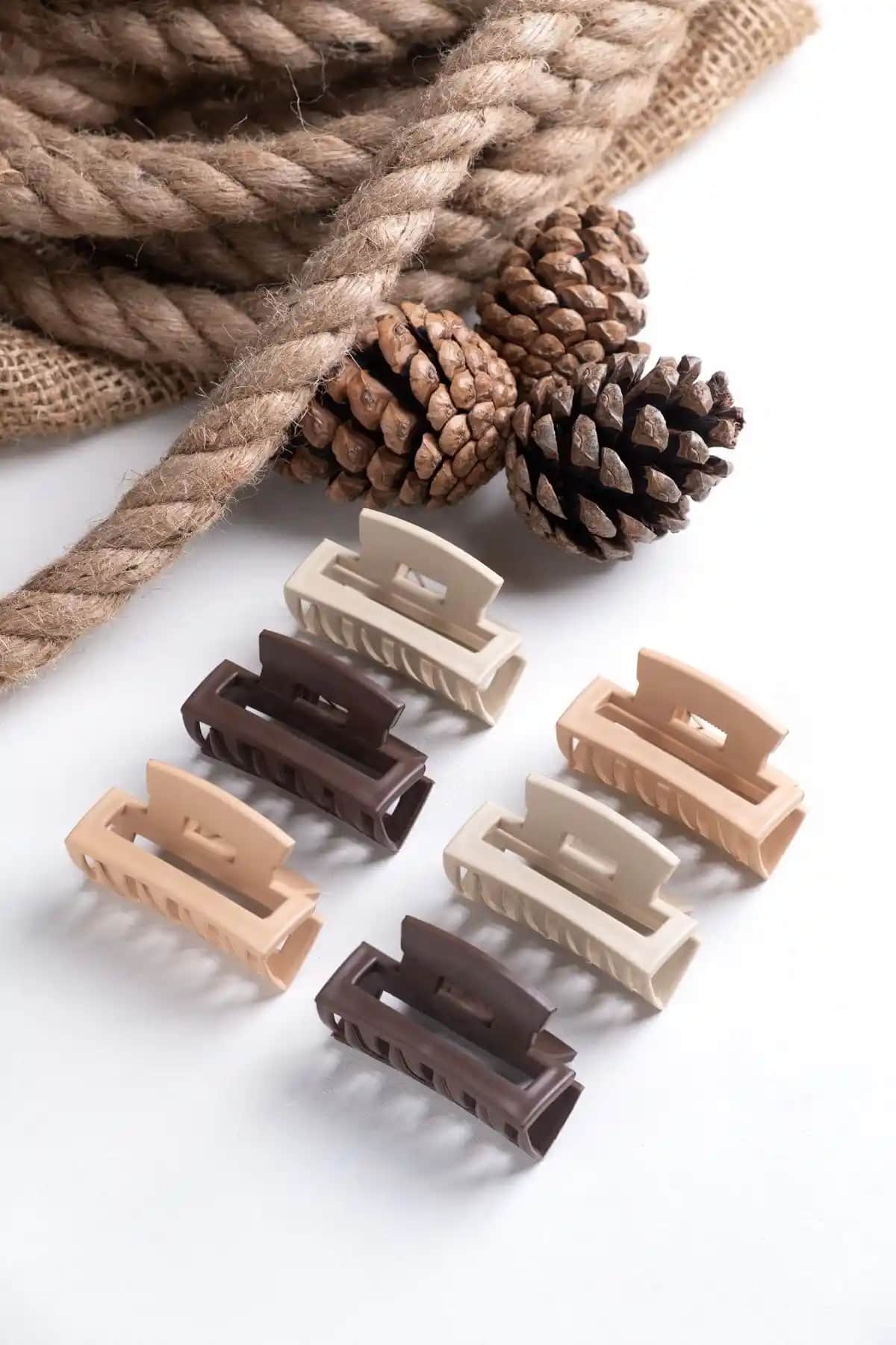 Monalisa Kadın 6’lı Kahverengi ve Renkli Mandal Toka Setleri Karşılaştırması