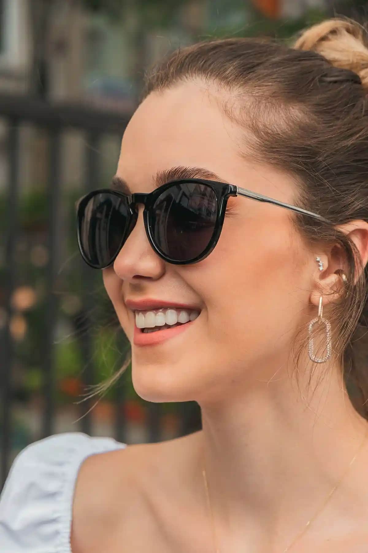 Monvago Mv 19772 ve Ray-Ban 4305 kadın güneş gözlüğü karşılaştırması