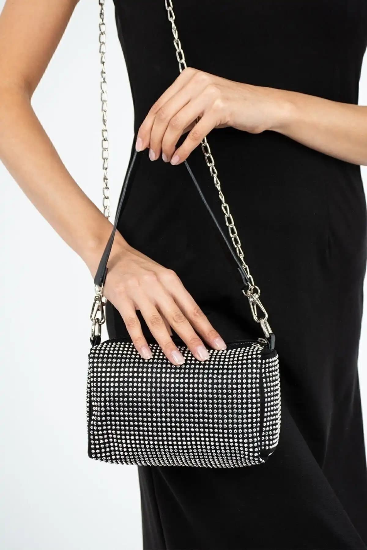 Moom Bag ve Yase Butik Çanta Karşılaştırması: Şıklık ve Kullanışlılık Analizi 2