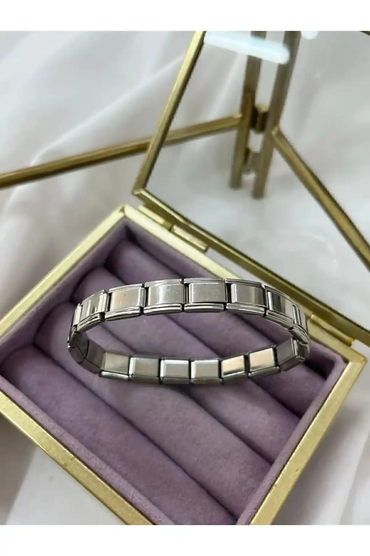 NTB Accessories ve Stainles Steel İtalyan Charm Bileklikleri Karşılaştırması