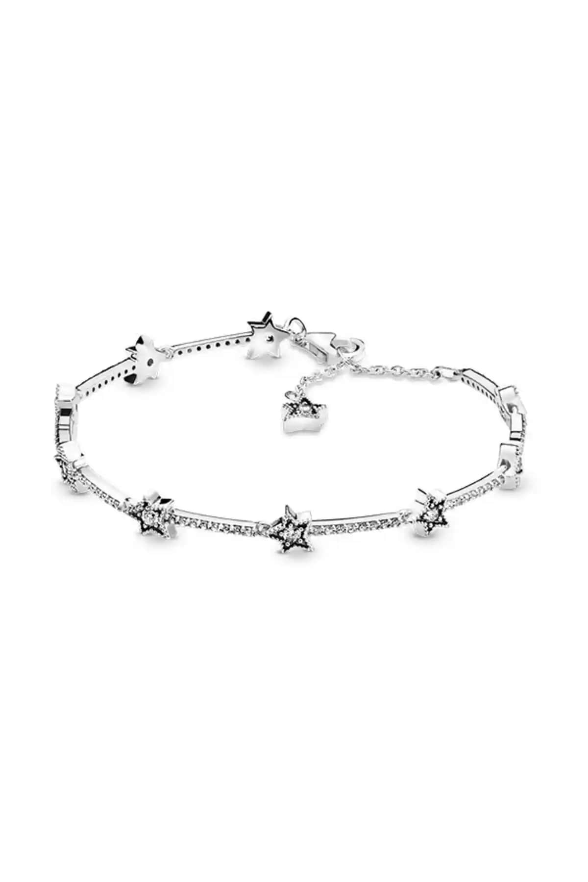 Pandora Gökyüzündeki Yıldız ve Kübik Zirkon Bilezikleri Karşılaştırması