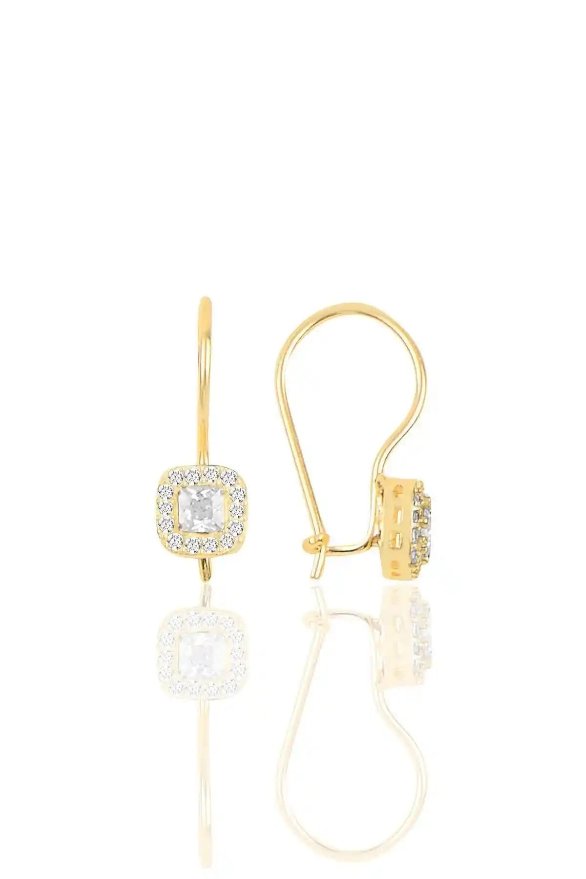 Söğütlü Silver Gü<müş> Altın Yal<dı>zlı ve Rodyumlu Zirkon Taşlı Kare Küpe Karşılaştırması