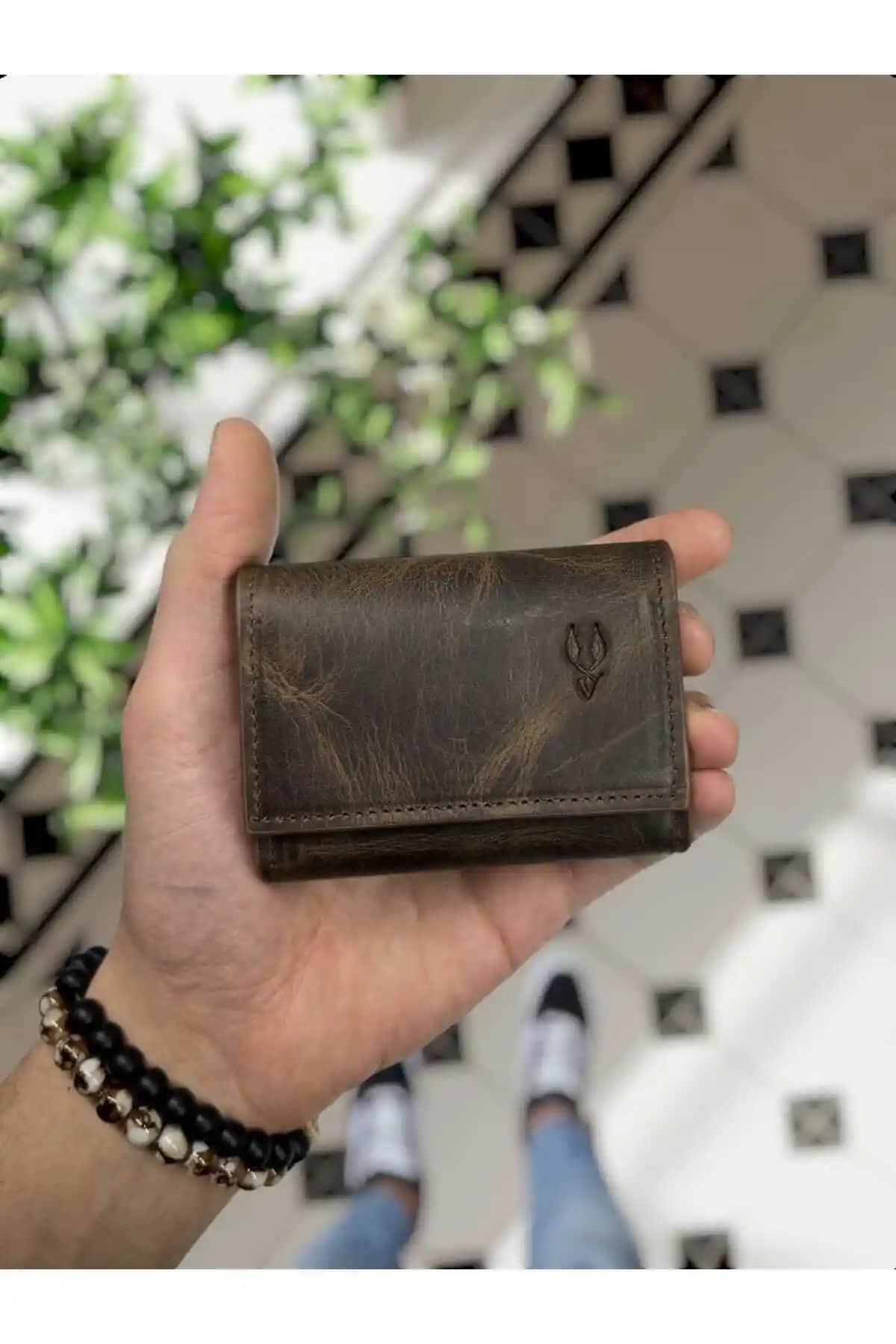 Visso 660 ve 661 Hakiki Deri Akordeon Kartlık Karşılaştırması