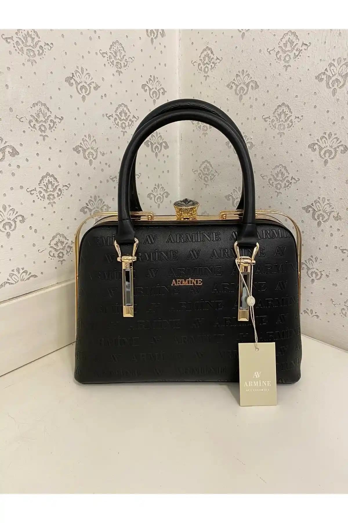 Armine Çanta 339 Siyah Lazer: Şıklık ve Fonksiyonellik Arasında Seçim