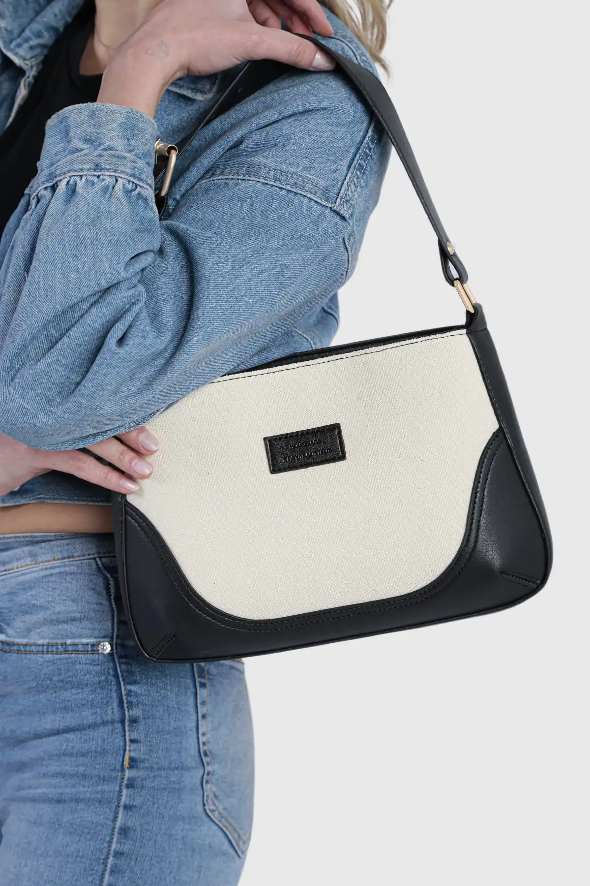 Housebags Siyah Ayarlanabilir Omuz Askılı Vintage Çanta İncelemesi