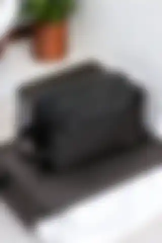 LEGAN Lüx Unisex Lion El Çantası: Şıklık ve Fonksiyonellik Bir Arada