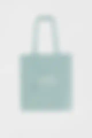 Pull & Bear Pacific Republic Logolu Tote Çanta: Modern ve Kullanışlı