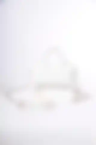 ESTUTE Mini Şık Özel Yapım Zincir Askılı Dilek Çanta Hakkında Bilgiler