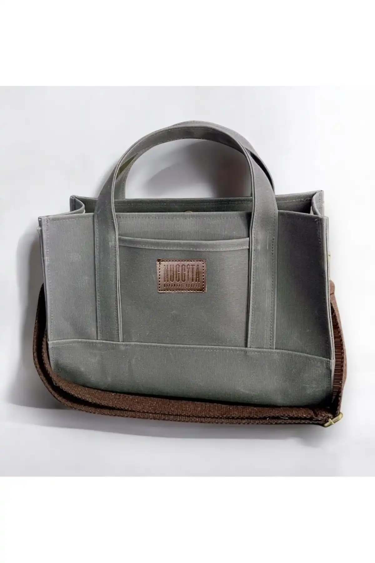Nuggita Totebag Antrasit Mumlu Kanvas Çanta ile Şıklık ve Fonksiyon