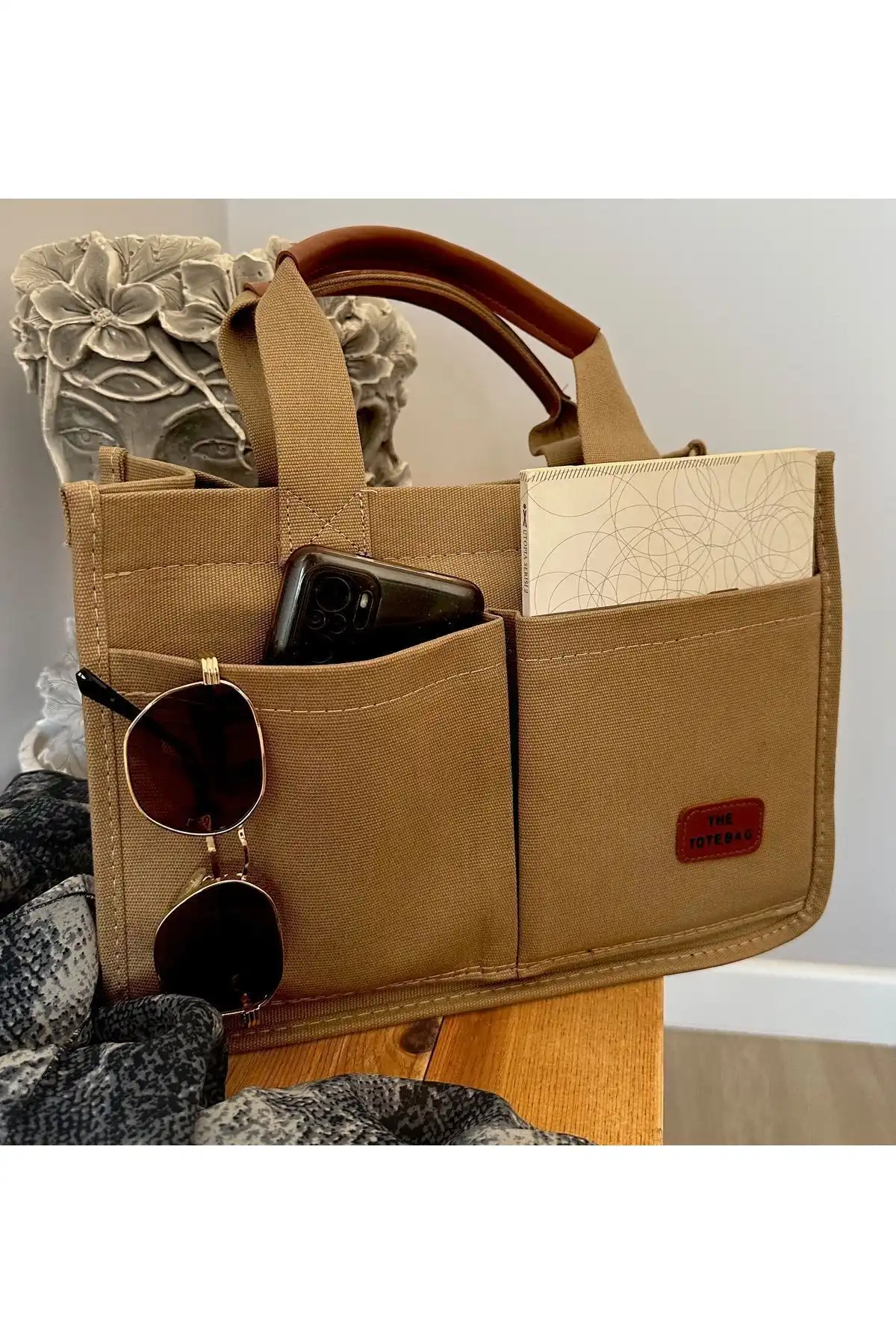 Gabies Kadın Kanvas Kumaş Tote Bag: Şıklık ve Fonksiyonellik Bir Arada