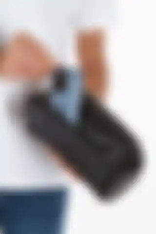 CERFF LEATHER CLUP: Şık ve Fonksiyonel Suni Deri Erkek Traş Çantası