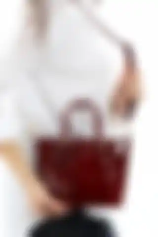 Torime Rugan Bordo Deri Orta Boy Kadın Çantası ile Şıklığı Yakalayın