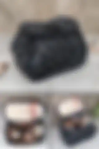 ALAS Elegant Seyahat Makyaj Çantası ile Estetik ve Fonksiyonellik