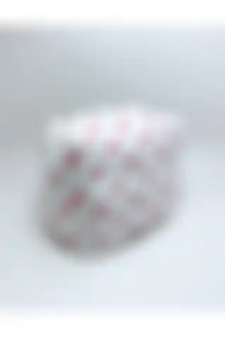 Zaviera Mini Kalp Desenli Makyaj Çantası ile Şıklık ve Fonksiyonellik