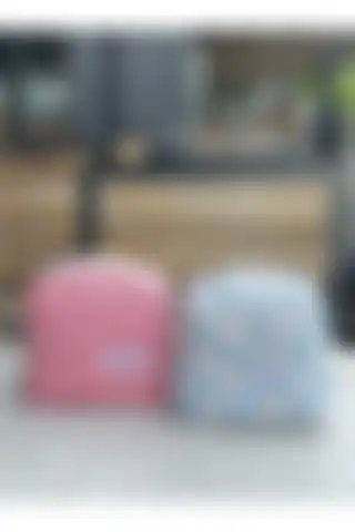 Batekso 2'li Açık Mavi Kırmızı Kare Desenli Makyaj Çantası Hakkında