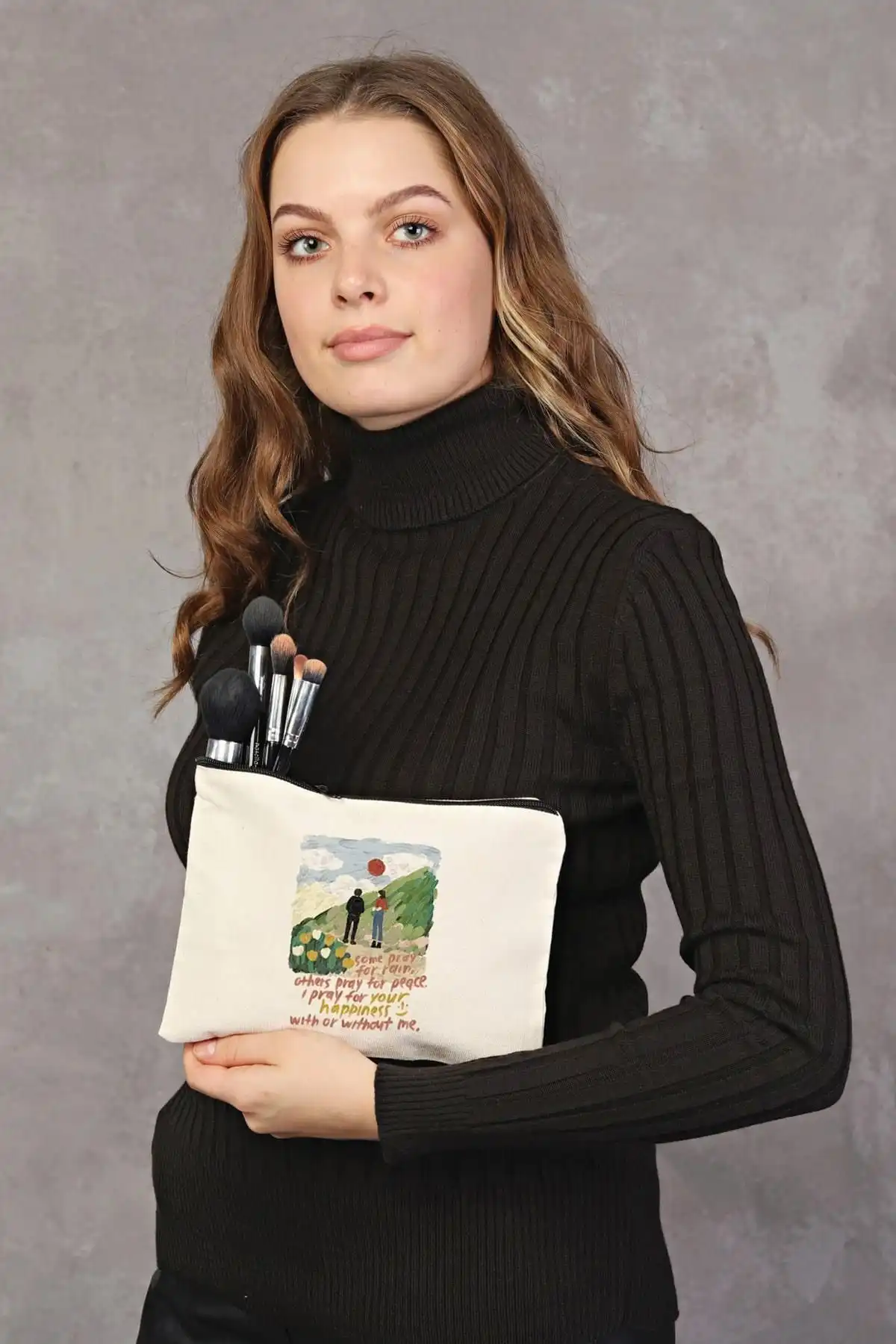 Çınar Bez Çanta Clutch: Estetik ve Kullanışlı Günlük Aksesuar