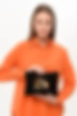 Çınar Kedili Kız Baskılı Siyah Kanvas Makyaj Çantası Kullanım Özellikleri