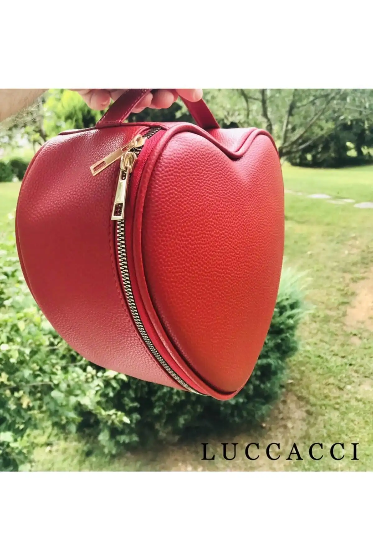 LUCCACCI Kalpli Makyaj Çantası ile Şıklık ve Fonksiyonellik Bir Arada