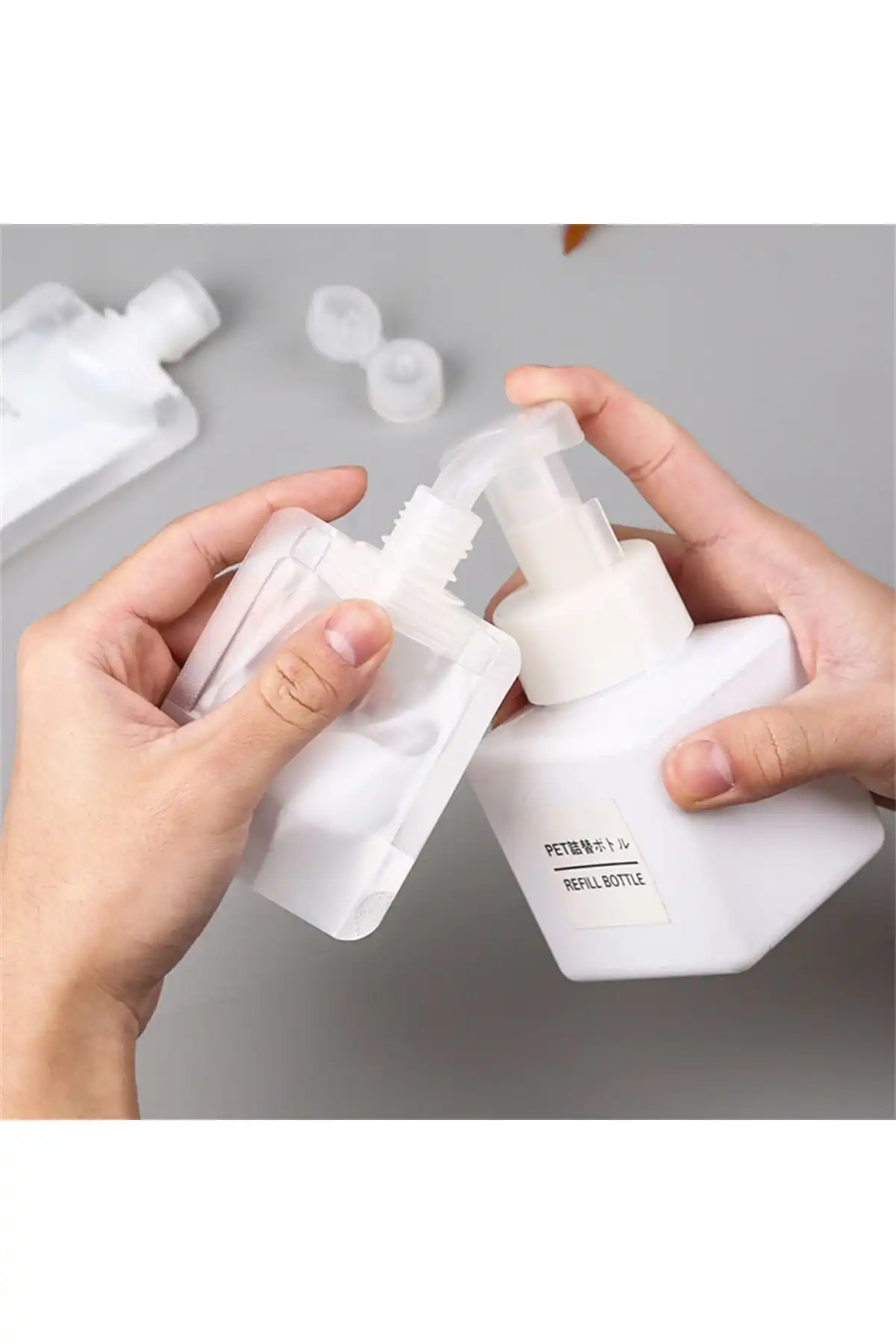 Omilife Taşınabilir Sıvı Seyahat Kiti: Konforlu ve Pratik Taşıma Çözümü