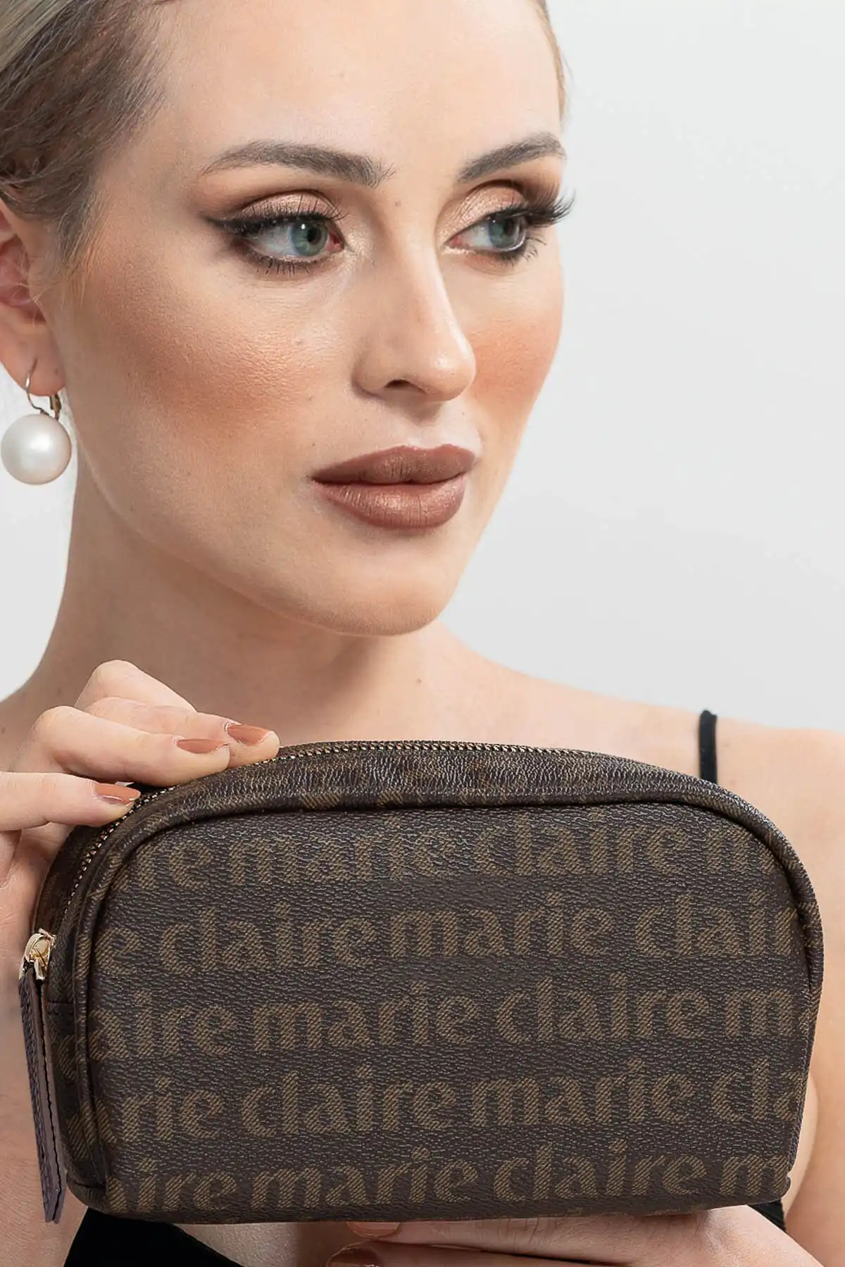 Marie Claire Eloy Mc212111184 Kadın Makyaj Çantası: Şık ve Pratik
