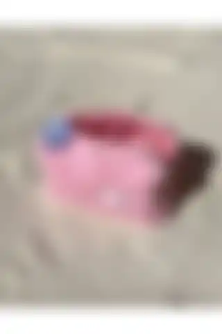 Punchiess Pembe Havlu Makyaj Çantası: Şık ve Fonksiyonel Bir Seçenek